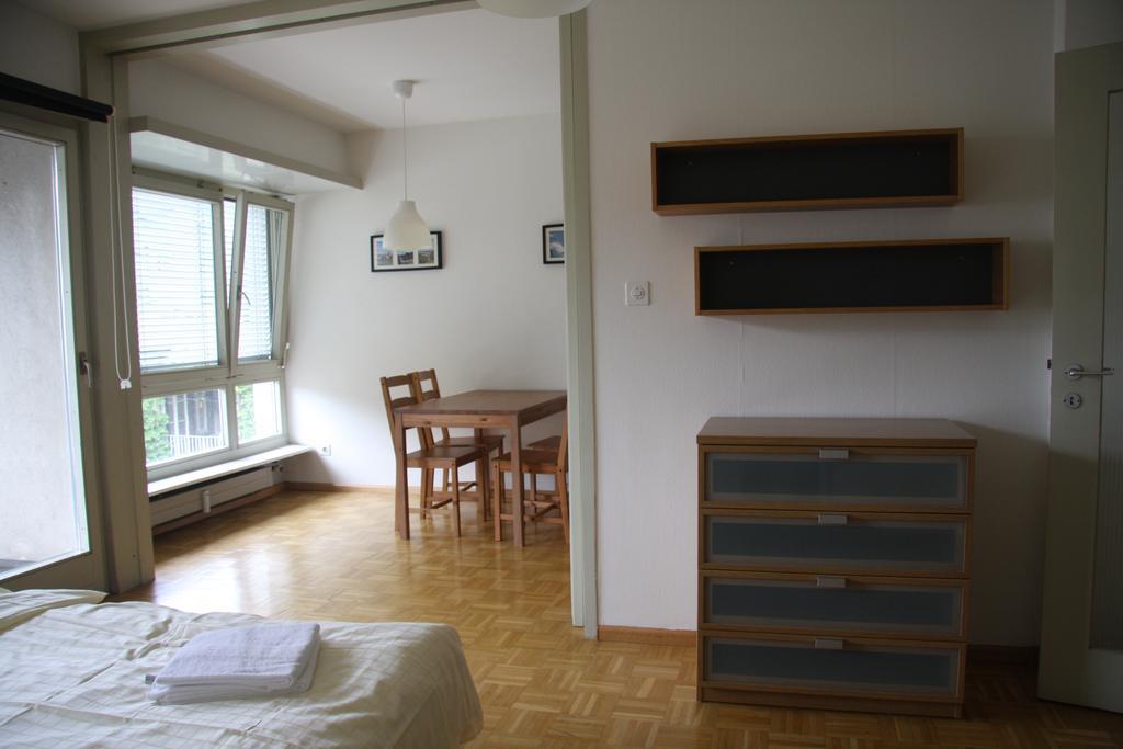 Hostel By Hyve Basel Room photo