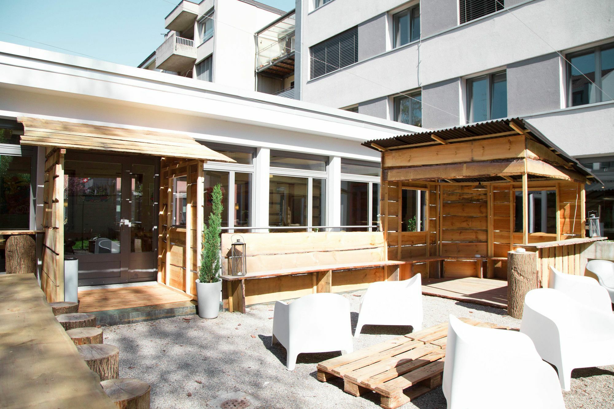 Hostel By Hyve Basel Exterior photo